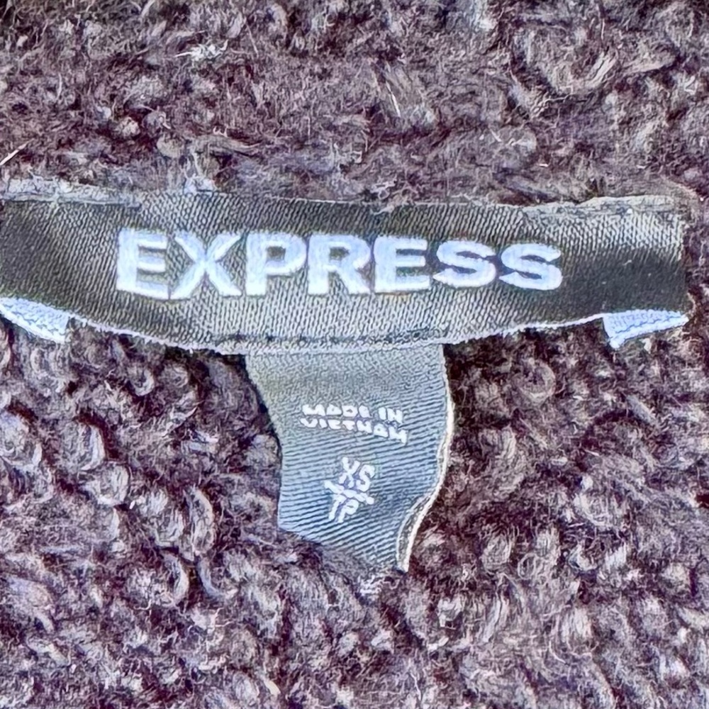 BUNDLE Express Cream & Black Sherpa Jackets - Picture 8 of 16